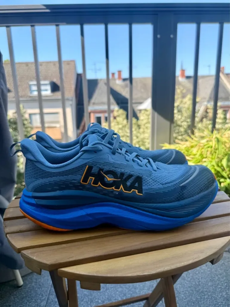 Used Hoka Skyflow bike — image 5 of 5