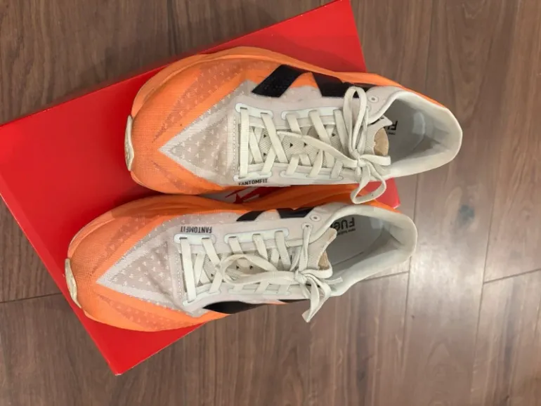 Used New Balance Rebel v4 bike — image 3 of 4