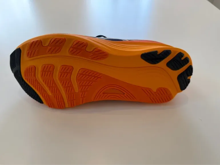 Used Asics Gel Kayano 32 bike — image 3 of 8