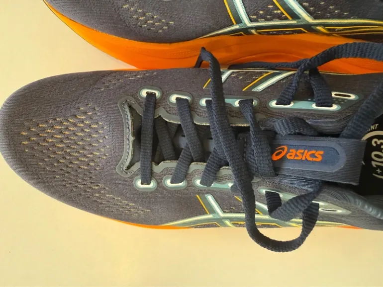 Used Asics Gel Kayano 32 bike — image 7 of 8