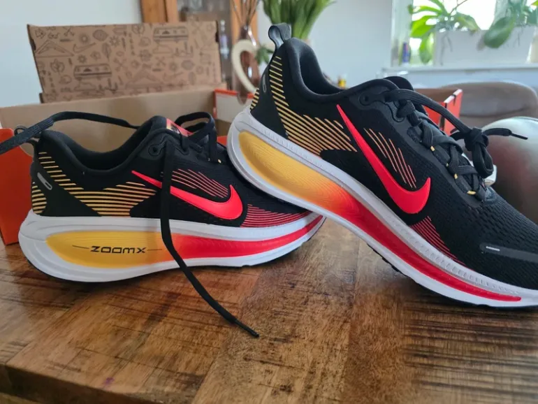 Used Nike Vomero 18 bike — image 6 of 6