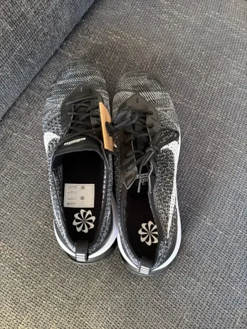 Used Nike Flyknit Racer bike — image 4 of 7