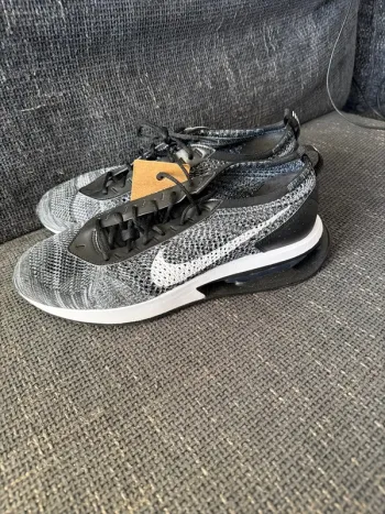 Used Nike Flyknit Racer bike — image 2 of 7