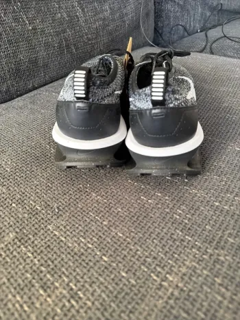 Used Nike Flyknit Racer bike — image 3 of 7
