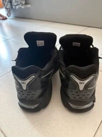 Used Asics Gel Kayano 14 bike — image 6 of 8
