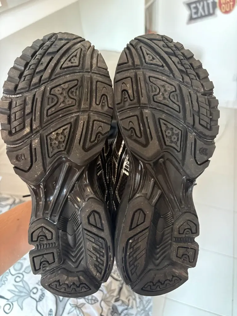 Used Asics Gel Kayano 14 bike — image 8 of 8