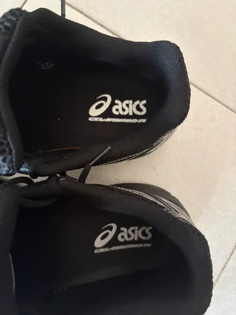 Used Asics Gel Kayano 14 bike — image 7 of 8