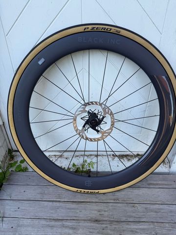 Używany Black Inc Sixty Wheelset 2023 bike — zdjęcie 4 z 6