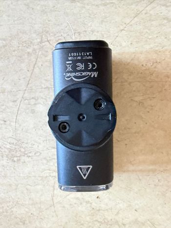 Used olight RN 400 bike — image 2 of 8
