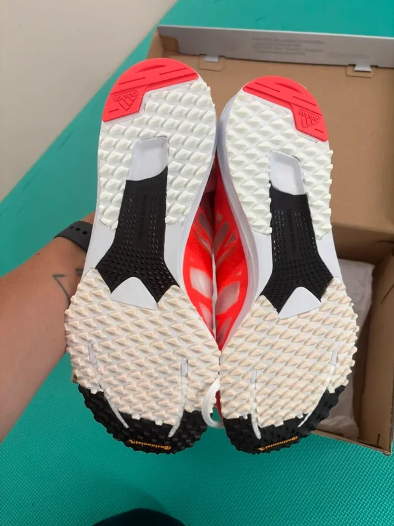 Used Adidas Adizero Takumi Sen 7 Tokyo bike — image 13 of 15