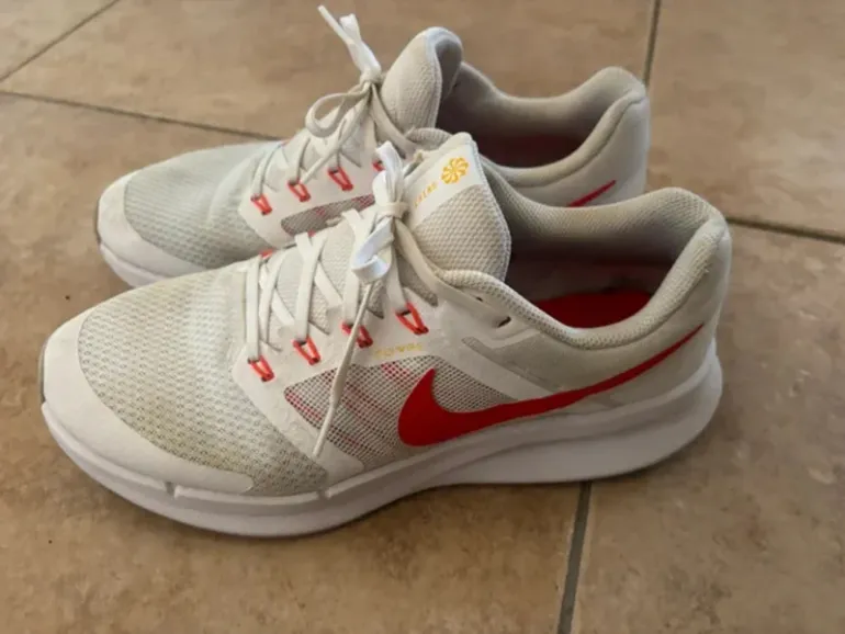Used Nike Run Swift 3 bike — image 3 of 3
