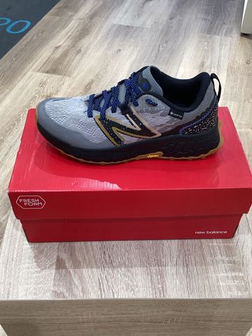 Used New Balance Hierro Gore-Tex Running Shoes