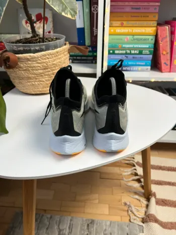 Used Nike Zoom Fly 3 bike — image 5 of 7