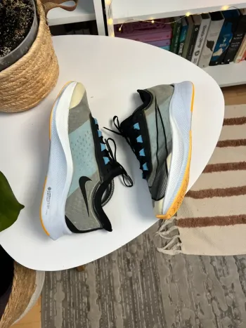 Used Nike Zoom Fly 3 bike — image 4 of 7