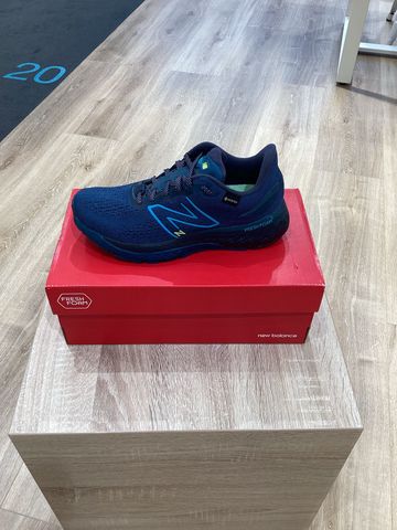 Używany New Balance 880 Gore-Tex Running Shoes