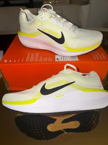 Used Nike Air Winflo 11 bike — image 2 of 5