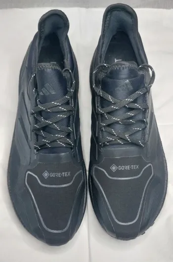Used Premium Ultraboost 5x Goretex bike — image 2 of 6