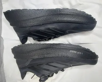 Used Premium Ultraboost 5x Goretex bike — image 4 of 6