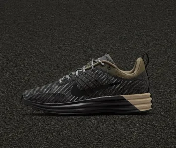 Look Lunar Roam Running Shoes usato