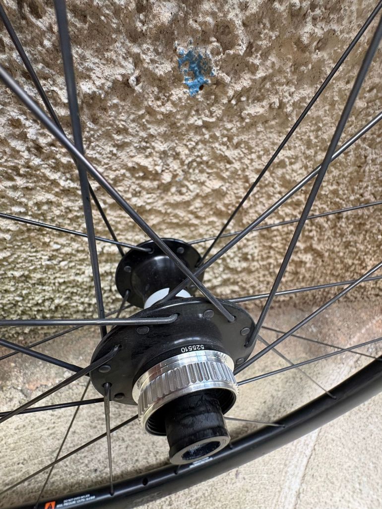 Brugt Giant SLR2 Carbon Wheelset 2023 bike — billede 3 af 6