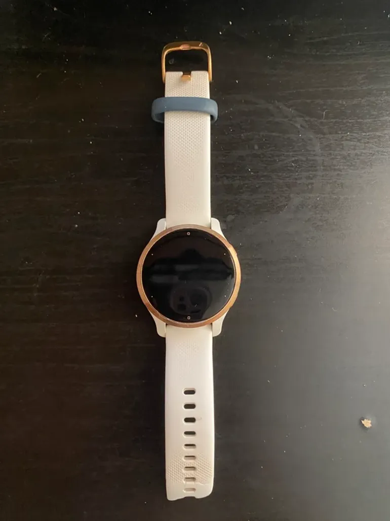 Used Garmin Venu 2s bike — image 3 of 7