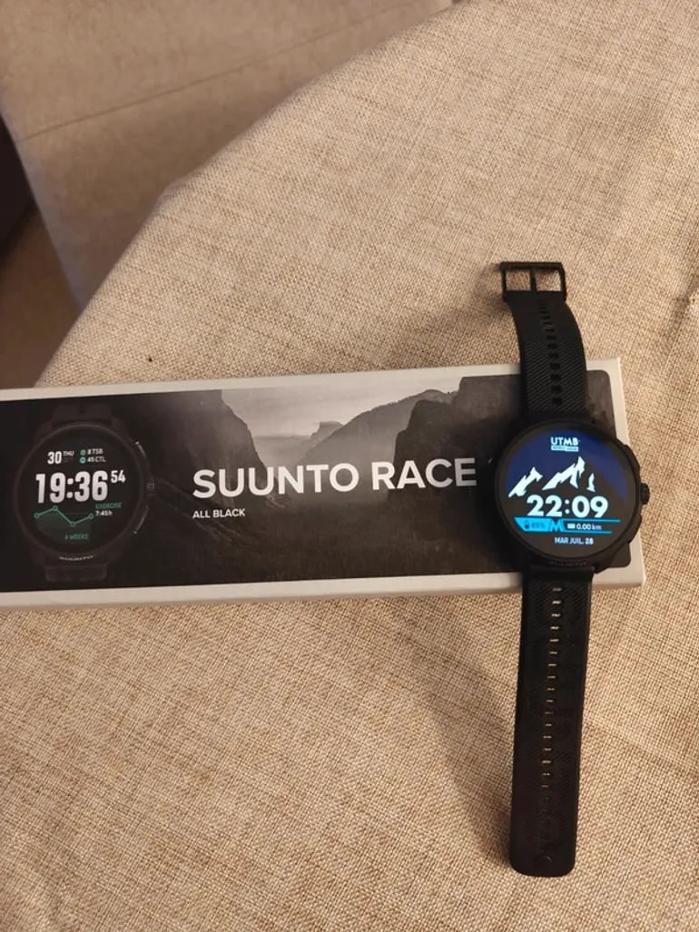 Suunto Race 2 bike d'occasion — image 2 sur 3