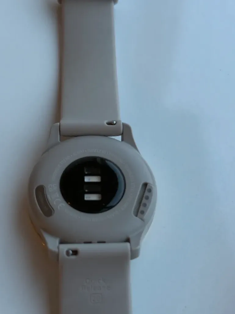 Używany Garmin vívomove Trend bike — zdjęcie 4 z 6