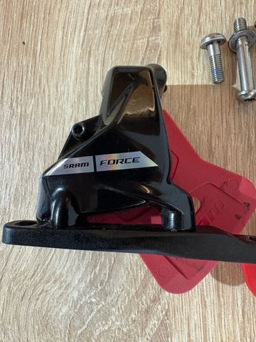 Brugt Sram Force D2 Brake Caliper Set 2025 bike — billede 2 af 5