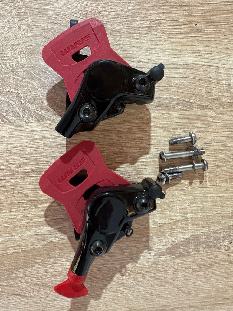 Brugt Sram Force D2 Brake Caliper Set 2025 bike — billede 4 af 5