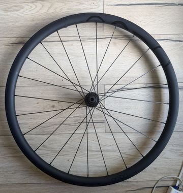 Used OQUO RC30TEAM Wheelset 2026 bike — image 2 of 7