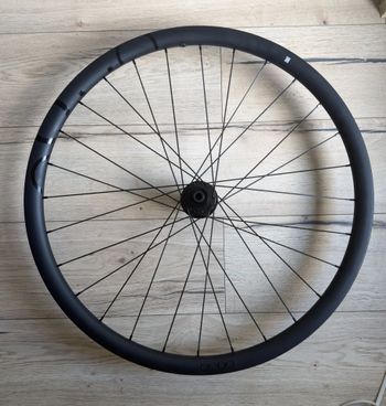Używany OQUO RC30TEAM Wheelset 2026 bike — zdjęcie 4 z 7
