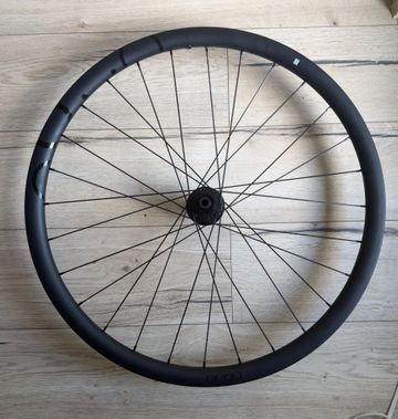 Used OQUO RC30TEAM Wheelset 2026 bike — image 4 of 7