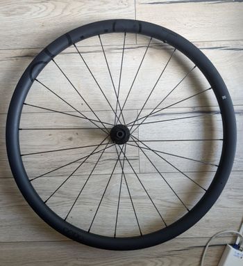 Używany OQUO RC30TEAM Wheelset 2026 bike — zdjęcie 3 z 7