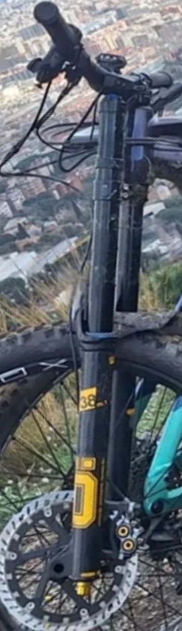 Używany Öhlins DH38 m.1 Fork 2022 bike — zdjęcie 1 z 2