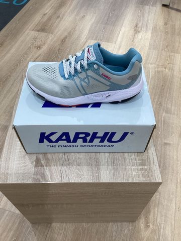Tweedehands karhu Ikoni Ortix Running Shoes