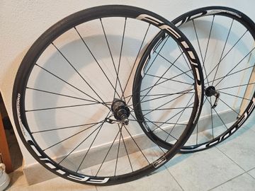 Used Ffwd F3R Wheels bike — image 2 of 6