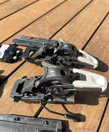 Used Atomic Shift 10 2024 bike — image 2 of 5