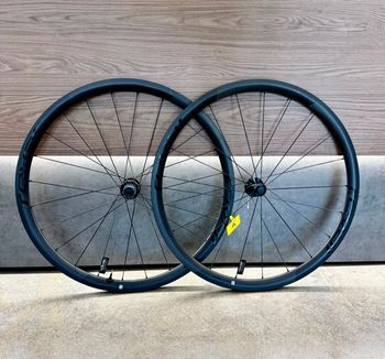 Used Roval Alpinist 2022 Wheels