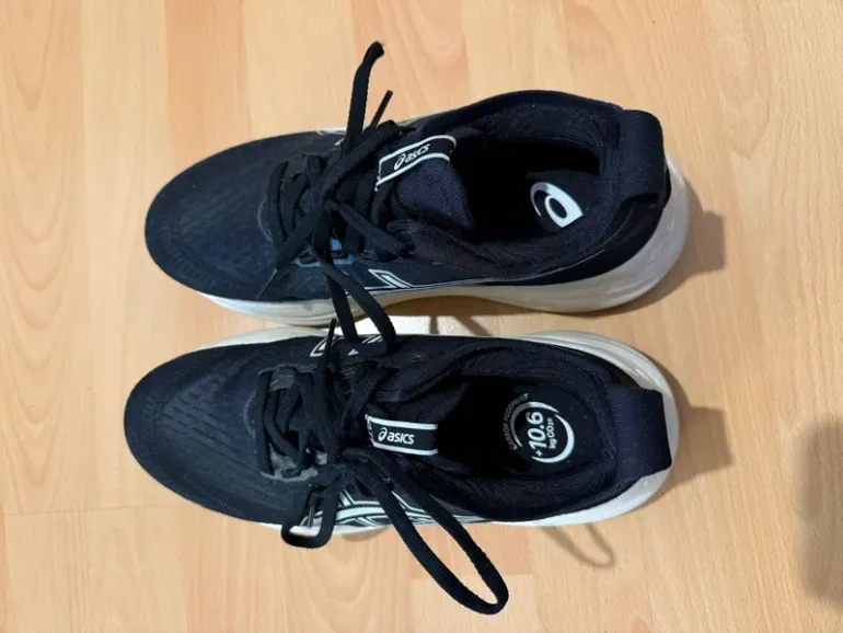 Brugt Asics Nimbus 27 bike — billede 2 af 4