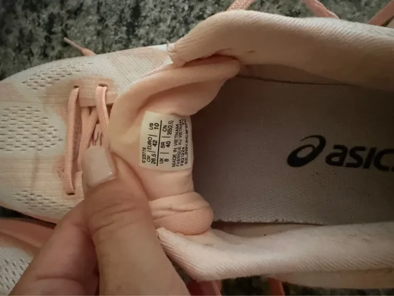 Used Asics Shoes bike — image 8 of 9