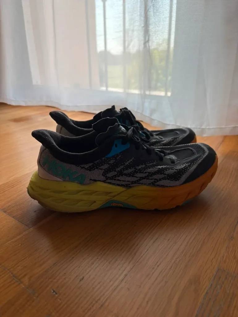 Used Hoka Sneakers bike — image 3 of 4