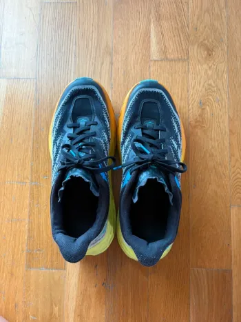 Used Hoka Sneakers bike — image 4 of 4