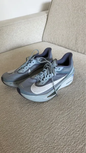 Used Nike Zoom Fly 6 Running Shoes