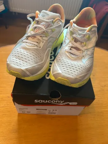 Brugt Saucony Endorphin Speed 4 bike — billede 2 af 9