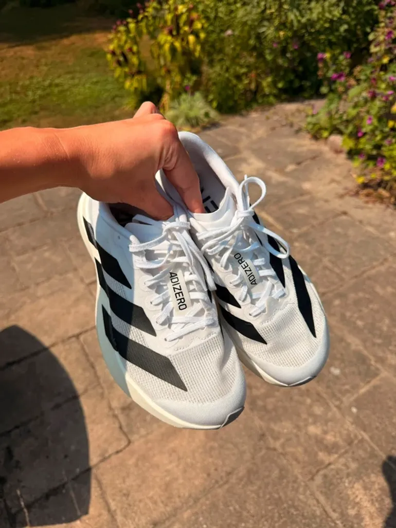 Used Adidas sneakers bike — image 2 of 5