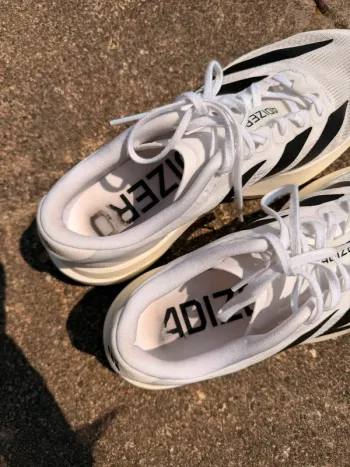 Used Adidas sneakers bike — image 3 of 5