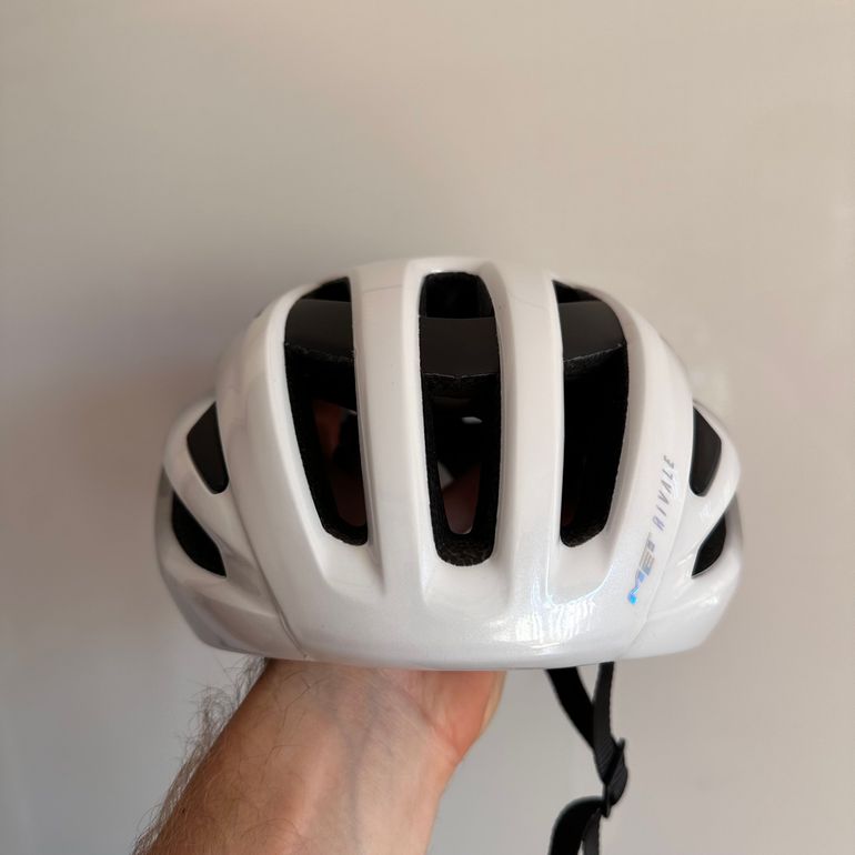 Brugt MET Rivale MIPS Helmet bike — billede 4 af 11