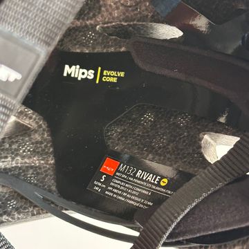 Gebrauchtes MET Rivale MIPS Helmet bike — Bild 10 von 11