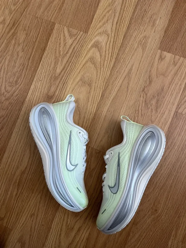 Käytetty Nike Vomero Plus bike — kuva 6 / 7