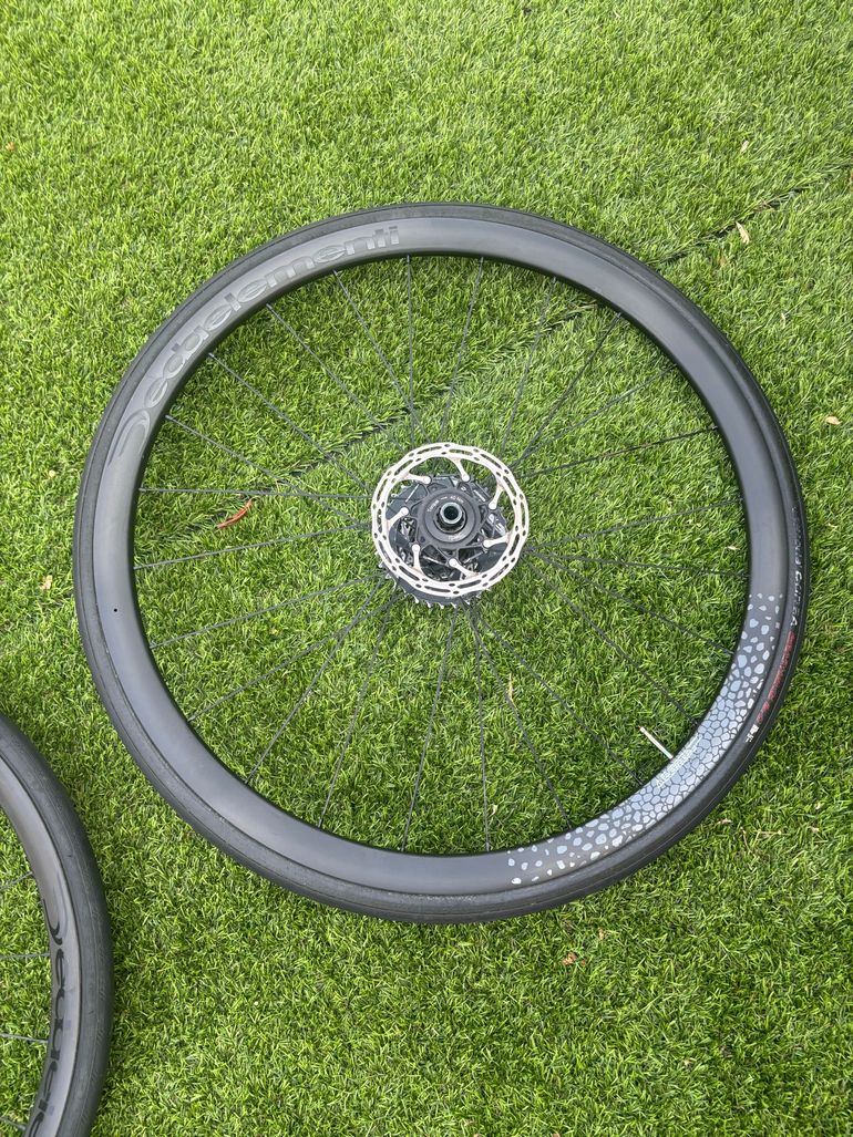 Used Deda Wheels 2024 bike — image 5 of 9
